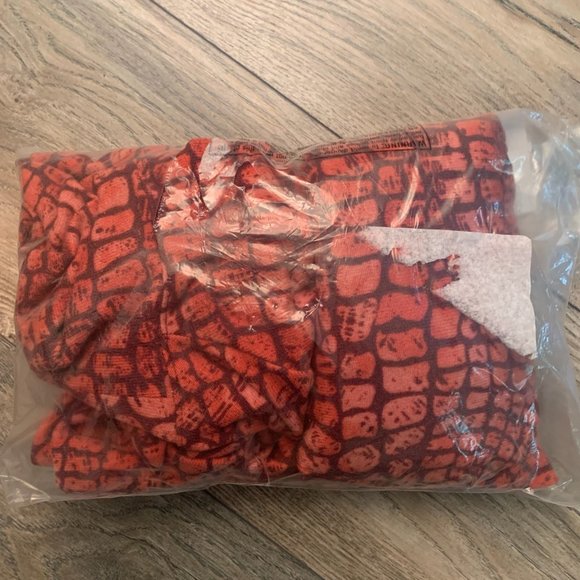 NWT G BY GIULIANA MOCK NECK RUCHED SLEEVE TOP BURNTRUST REPTILE XS - Picture 10 of 10